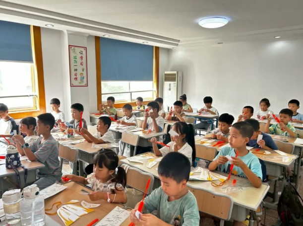 全掩盖家长教育服务网络实在提升辖区家庭科学育儿才能与日子